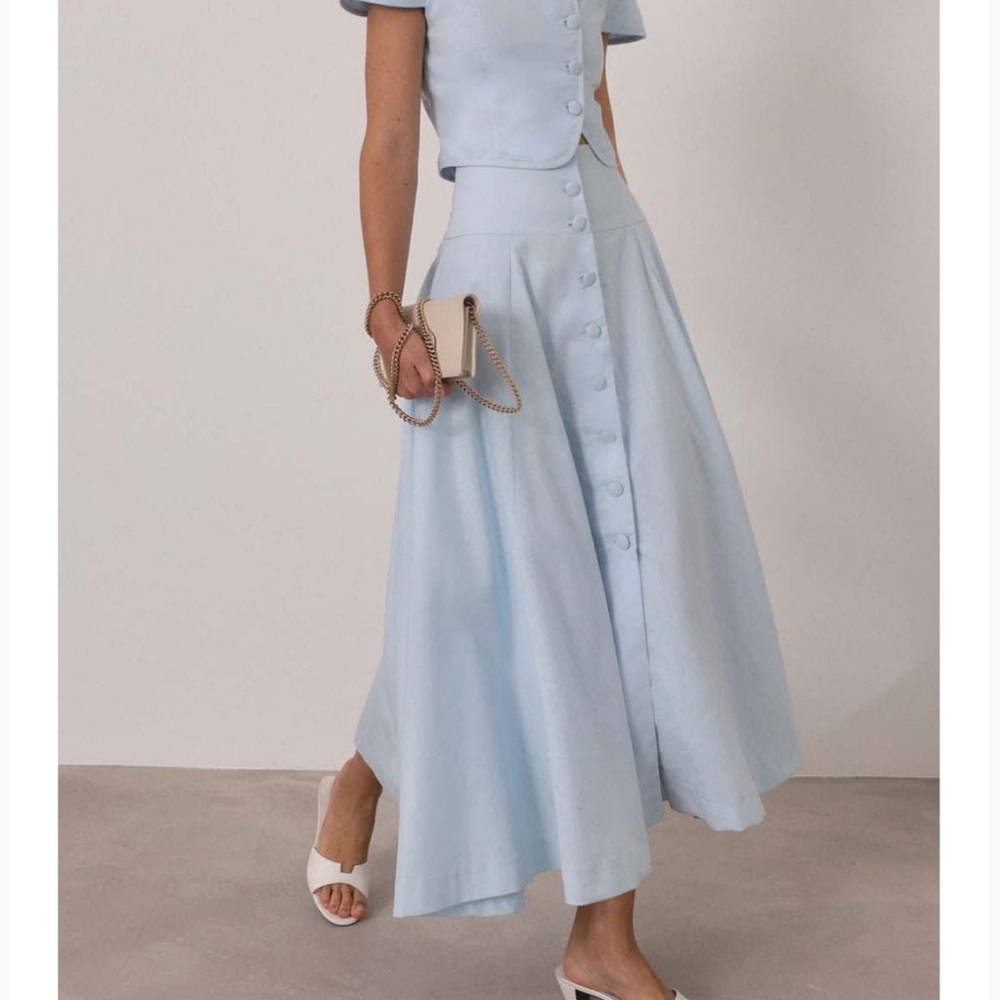 Elegant Light Blue Linen Skirt